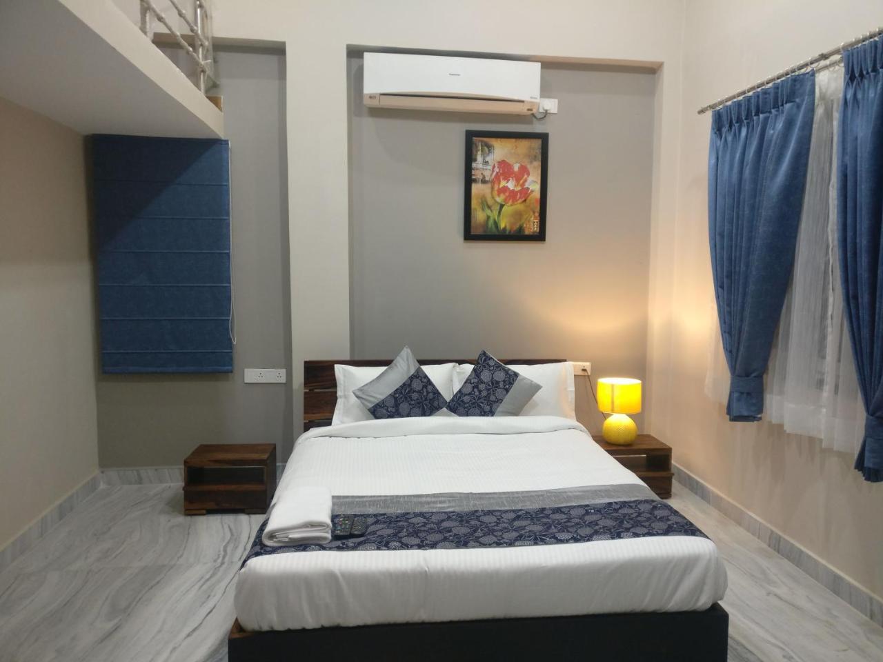 Misty Lake Guest House ไฮเดอราบัด ภายนอก รูปภาพ